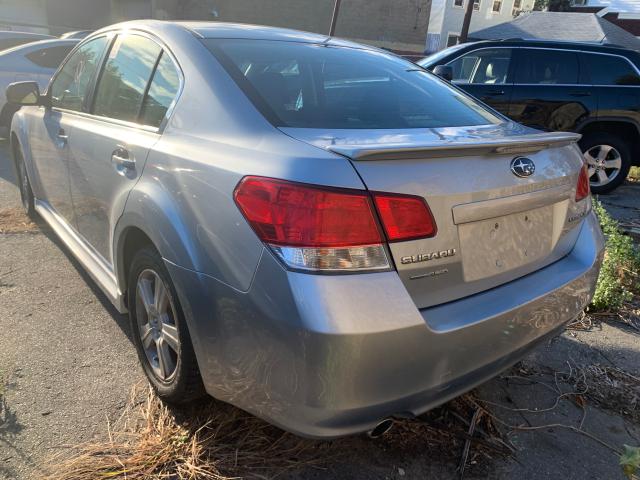 Photo 2 VIN: 4S3BMAA66E1004870 - SUBARU LEGACY 2.5 