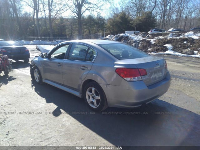 Photo 2 VIN: 4S3BMBA60B3220123 - SUBARU LEGACY 