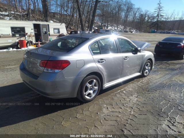 Photo 3 VIN: 4S3BMBA60B3220123 - SUBARU LEGACY 