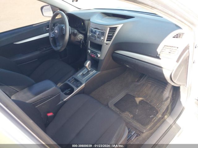 Photo 4 VIN: 4S3BMBA60C3028315 - SUBARU LEGACY 