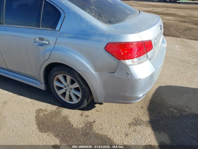 Photo 5 VIN: 4S3BMBA60C3028315 - SUBARU LEGACY 