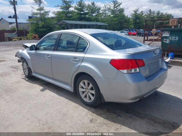 Photo 2 VIN: 4S3BMBA60C3042926 - SUBARU LEGACY 