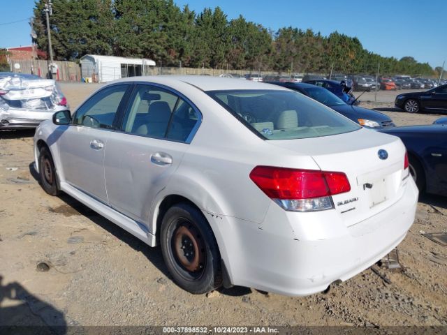 Photo 2 VIN: 4S3BMBA64D3031817 - SUBARU LEGACY 