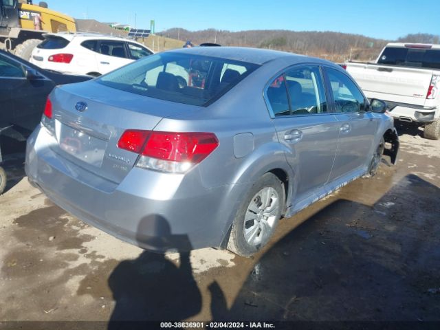 Photo 3 VIN: 4S3BMBA67D3024666 - SUBARU LEGACY 