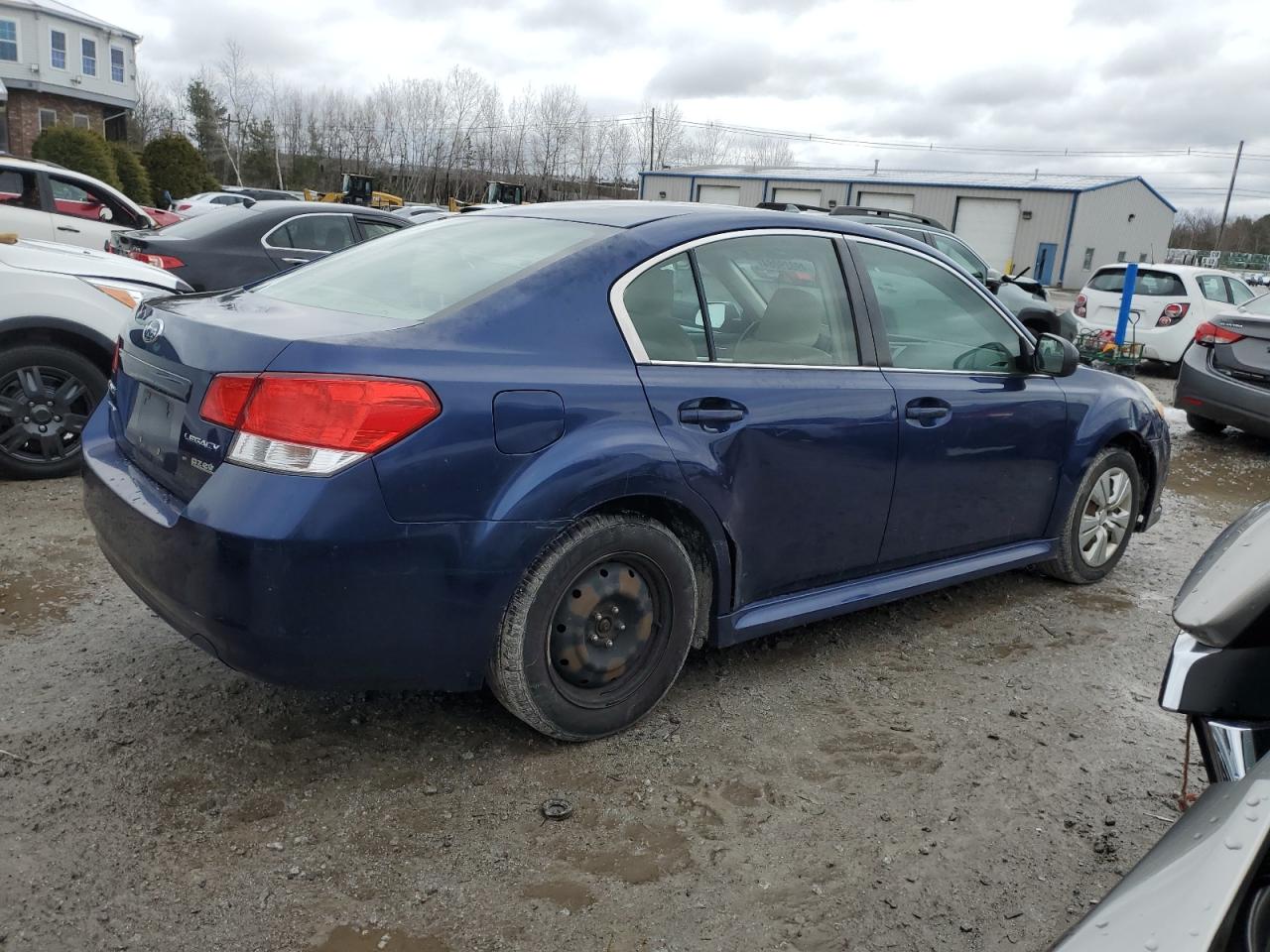 Photo 2 VIN: 4S3BMBA6XB3232019 - SUBARU LEGACY 