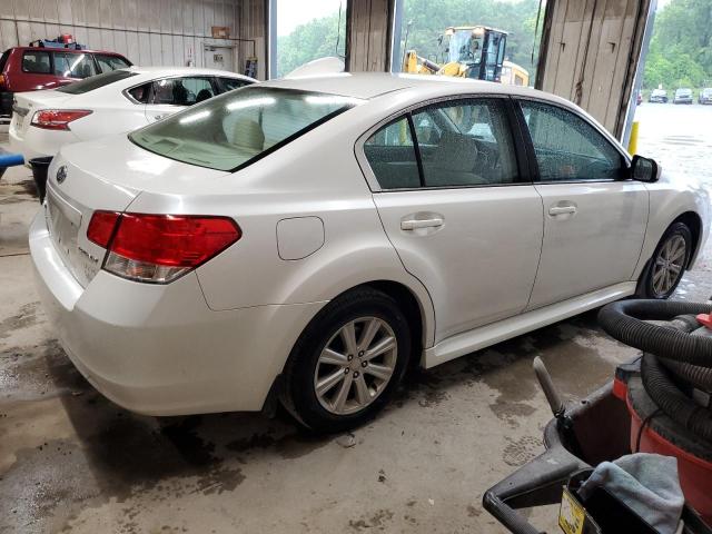 Photo 2 VIN: 4S3BMBB61B3246051 - SUBARU LEGACY 