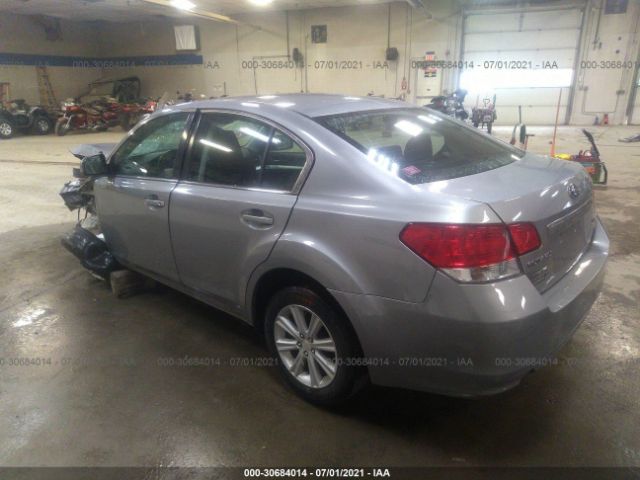 Photo 2 VIN: 4S3BMBB67A3225672 - SUBARU LEGACY 