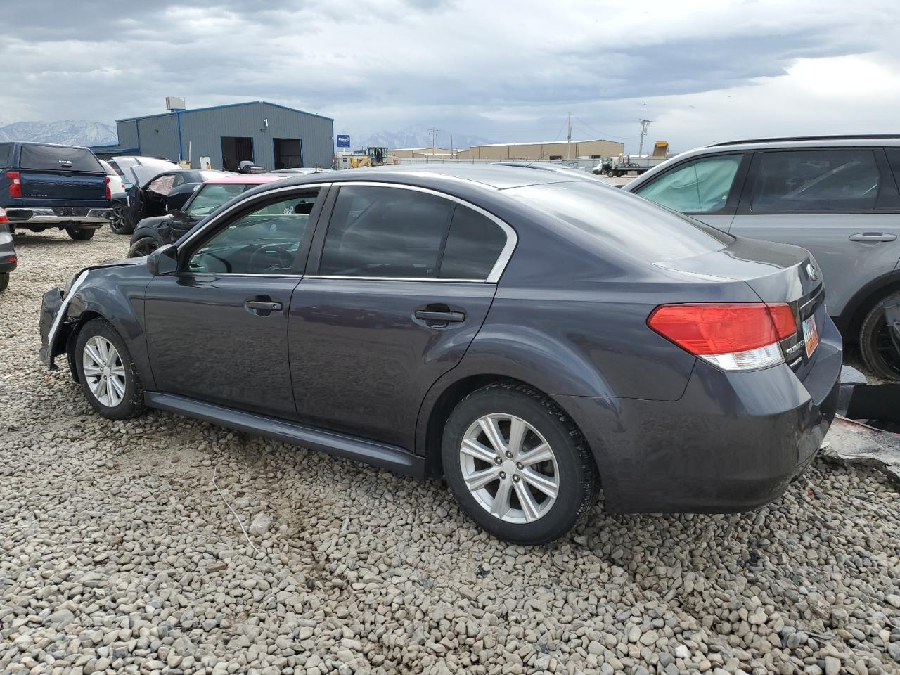 Photo 1 VIN: 4S3BMBB68A3239869 - SUBARU LEGACY 