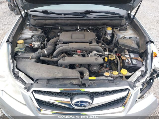 Photo 9 VIN: 4S3BMBB69C3031776 - SUBARU LEGACY 