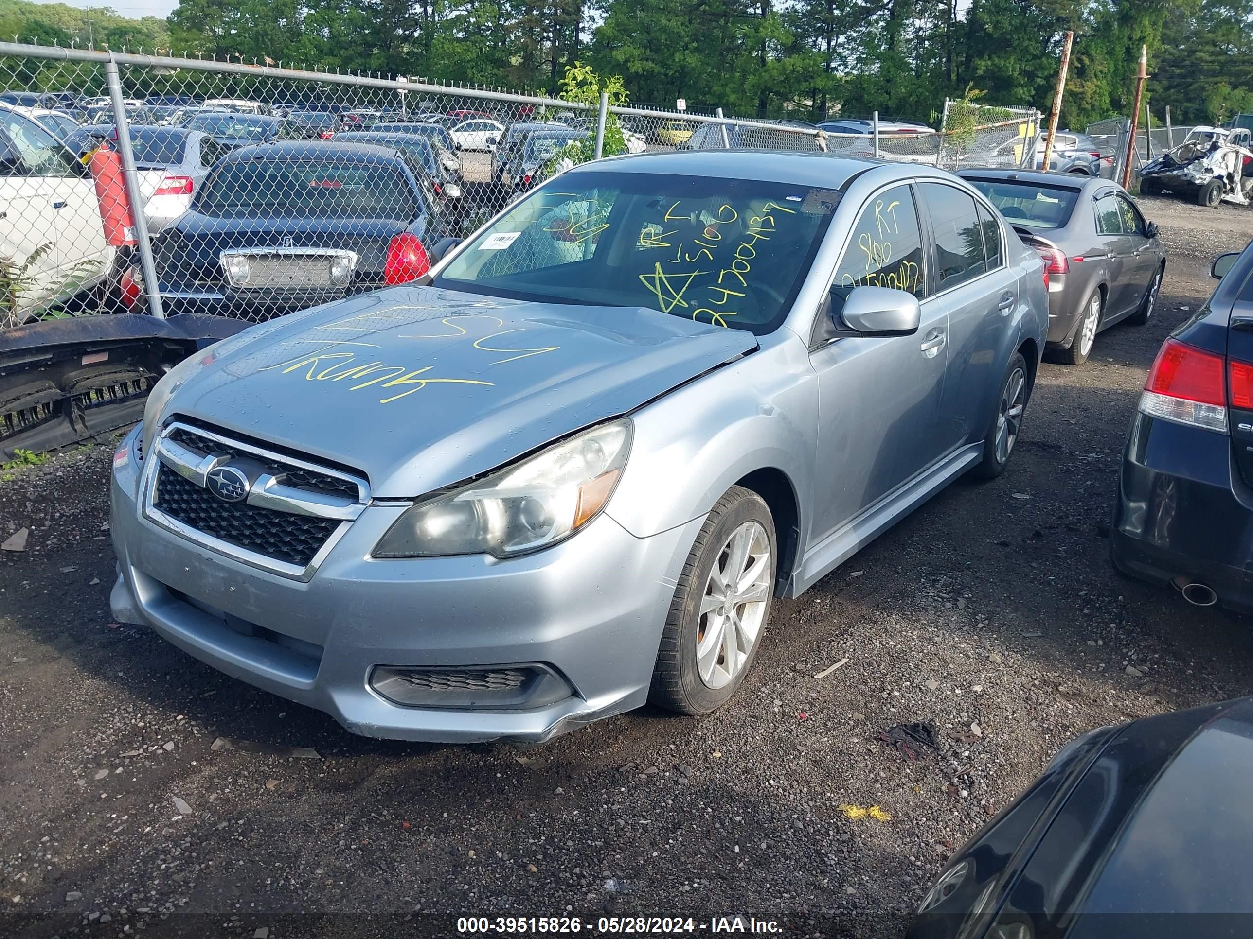 Photo 1 VIN: 4S3BMBB6XD3015233 - SUBARU LEGACY 