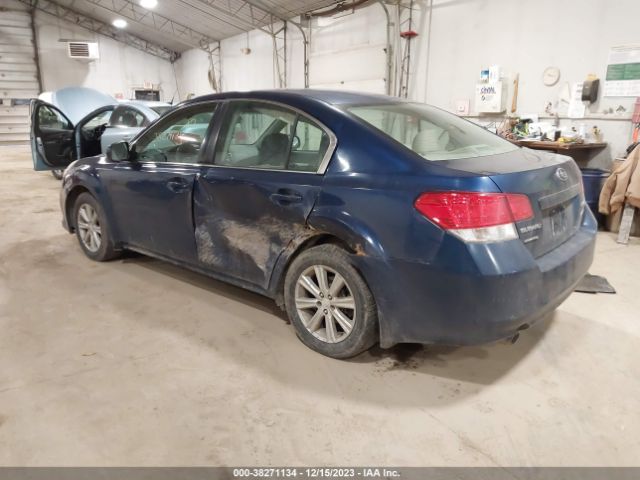 Photo 2 VIN: 4S3BMBC60A3219081 - SUBARU LEGACY 