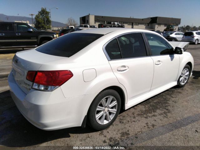 Photo 3 VIN: 4S3BMBC60B3235511 - SUBARU LEGACY 