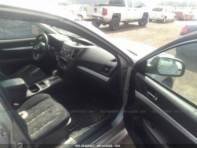 Photo 4 VIN: 4S3BMBC60B3257816 - SUBARU LEGACY 