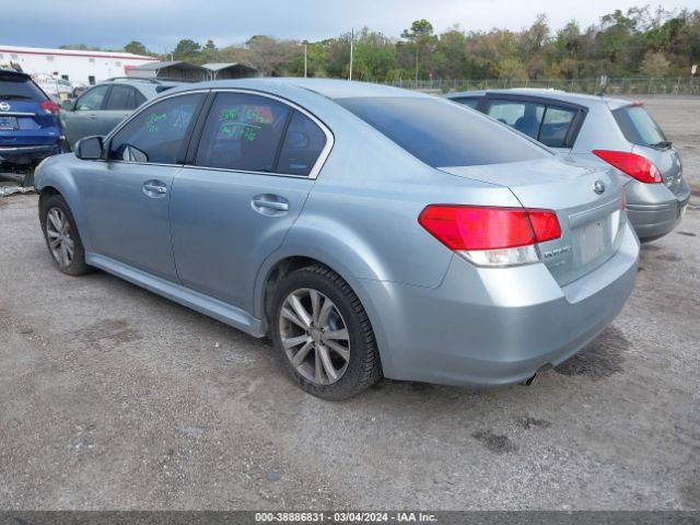 Photo 2 VIN: 4S3BMBC60C3016355 - SUBARU LEGACY 