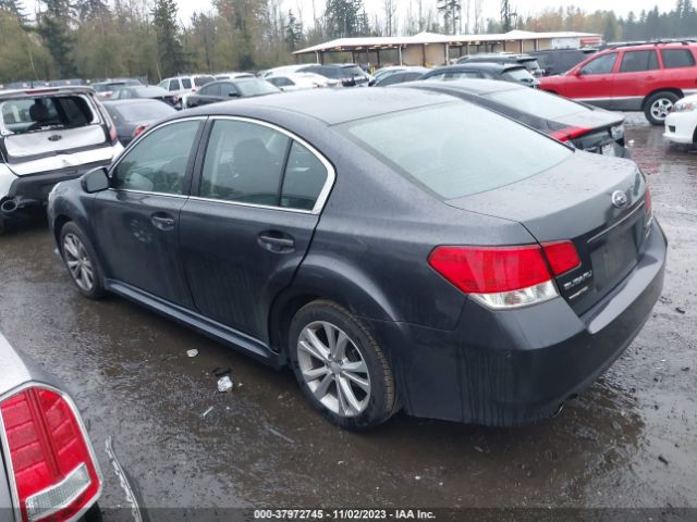 Photo 2 VIN: 4S3BMBC61D3027804 - SUBARU LEGACY 