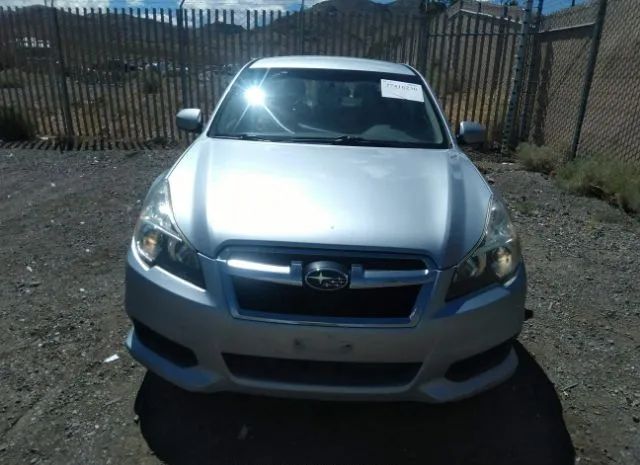 Photo 5 VIN: 4S3BMBC61D3048880 - SUBARU LEGACY 