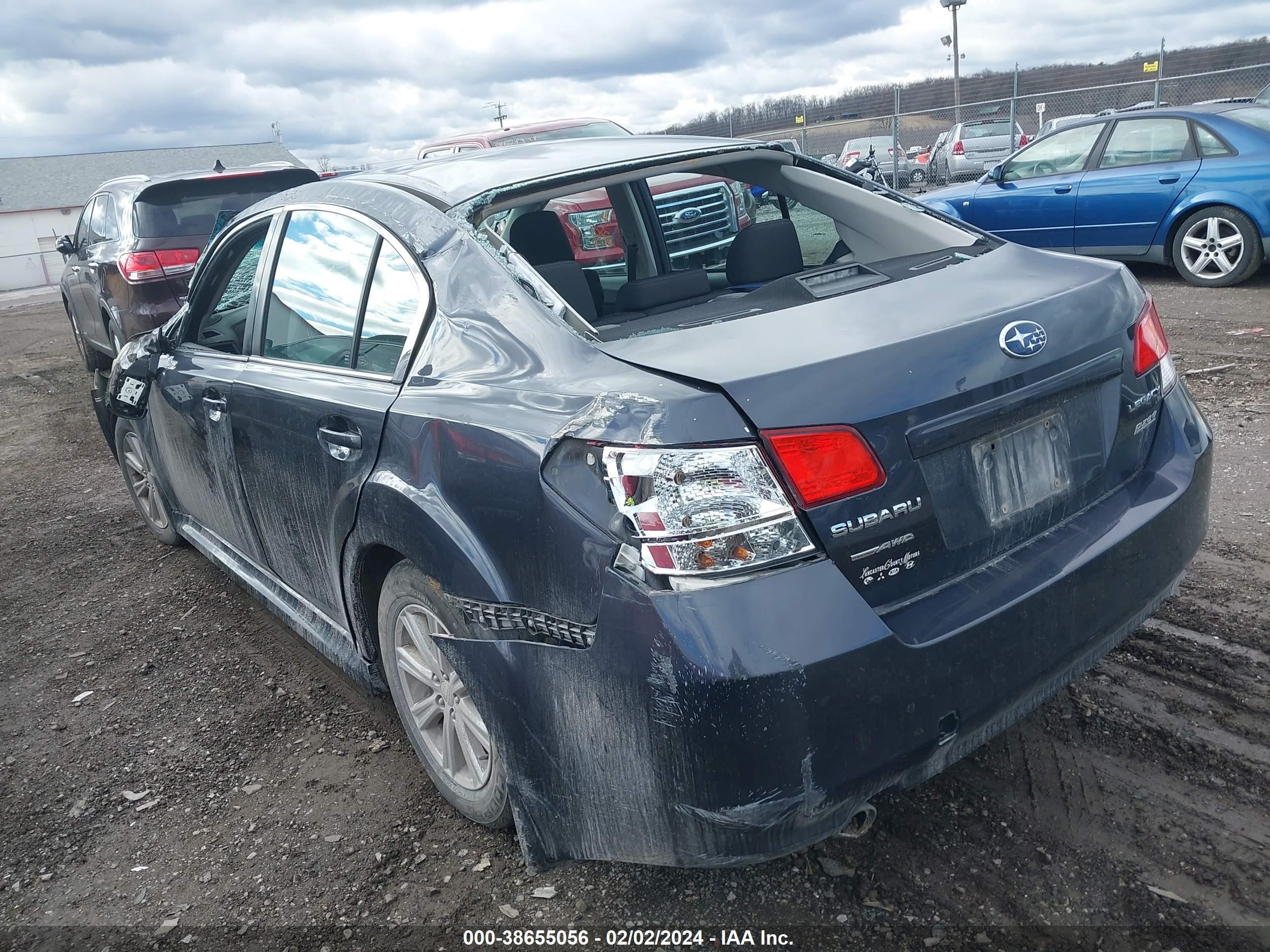 Photo 1 VIN: 4S3BMBC63B3248611 - SUBARU LEGACY 