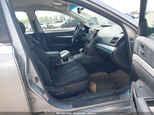 Photo 4 VIN: 4S3BMBC63B3257812 - SUBARU LEGACY 