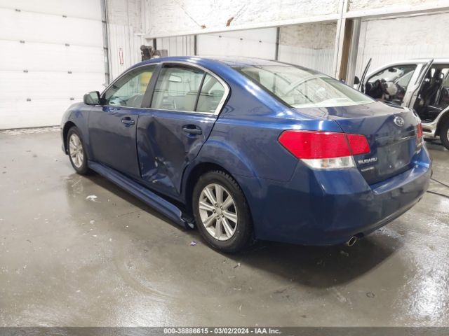 Photo 2 VIN: 4S3BMBC64A3233372 - SUBARU LEGACY 