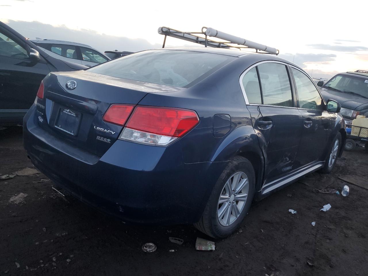 Photo 2 VIN: 4S3BMBC64A3242184 - SUBARU LEGACY 