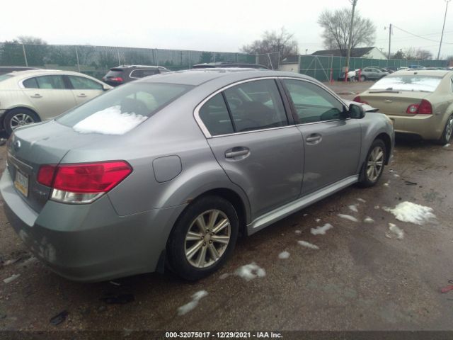 Photo 3 VIN: 4S3BMBC65A3210781 - SUBARU LEGACY 