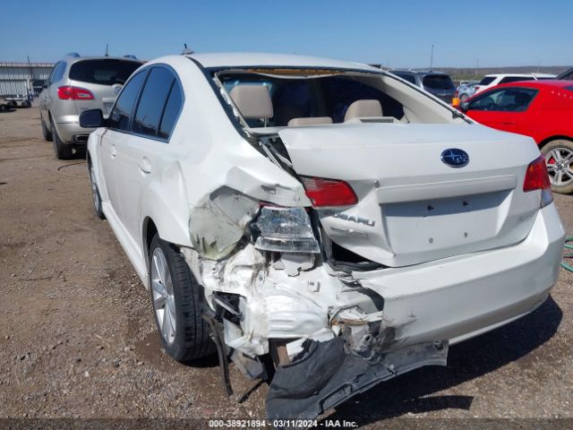 Photo 2 VIN: 4S3BMBC65D3012934 - SUBARU LEGACY 