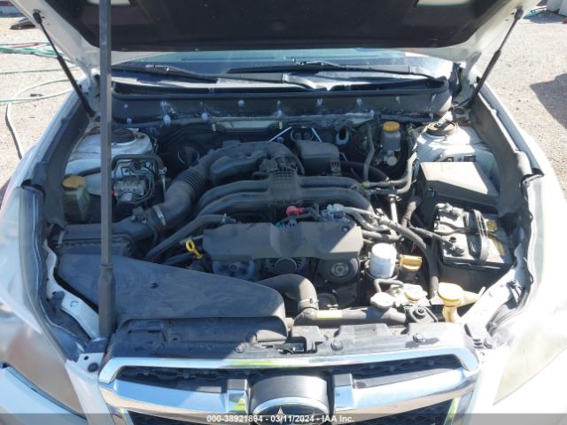 Photo 9 VIN: 4S3BMBC65D3012934 - SUBARU LEGACY 