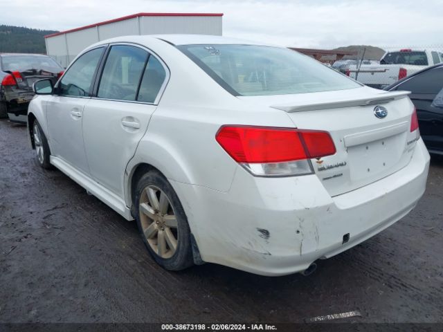 Photo 2 VIN: 4S3BMBC65D3014554 - SUBARU LEGACY 