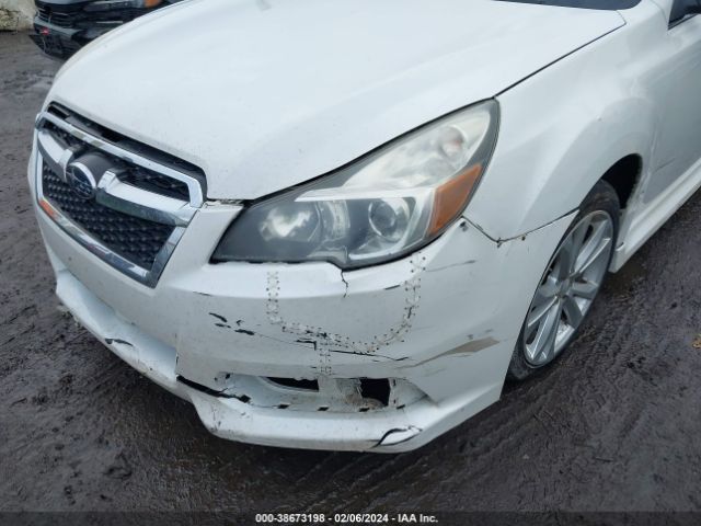 Photo 5 VIN: 4S3BMBC65D3014554 - SUBARU LEGACY 