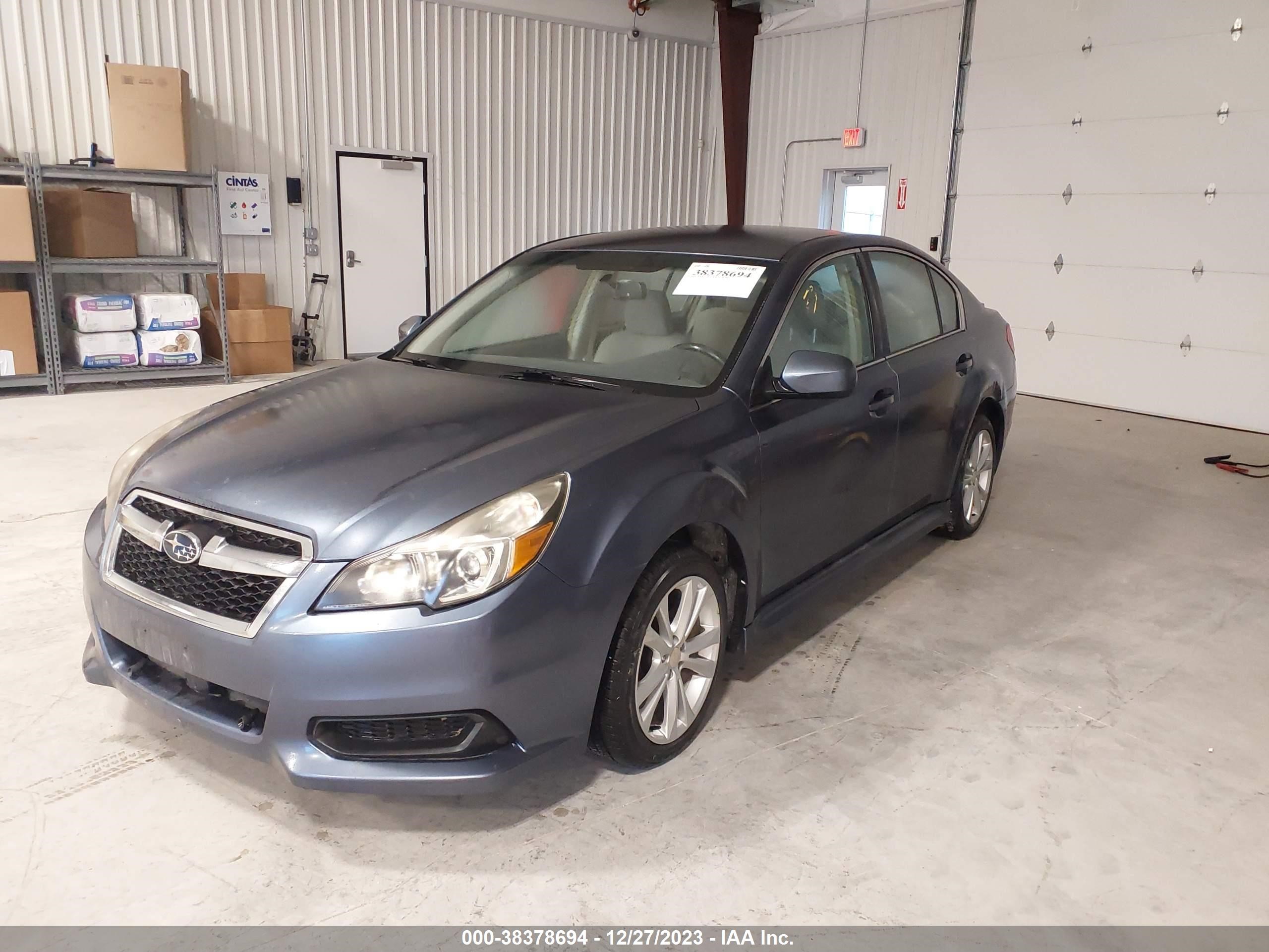 Photo 1 VIN: 4S3BMBC65E3028164 - SUBARU LEGACY 