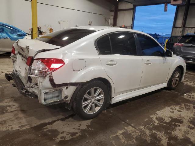 Photo 2 VIN: 4S3BMBC66B3234010 - SUBARU LEGACY 