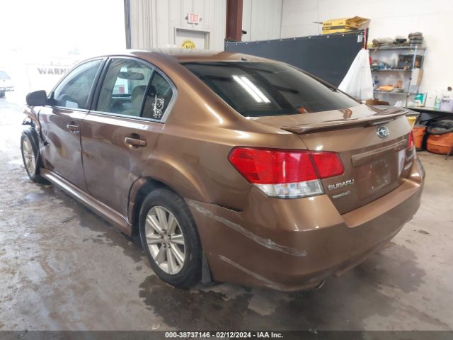 Photo 2 VIN: 4S3BMBC66B3262759 - SUBARU LEGACY 