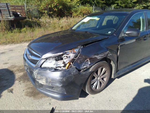 Photo 5 VIN: 4S3BMBC67B3245209 - SUBARU LEGACY 