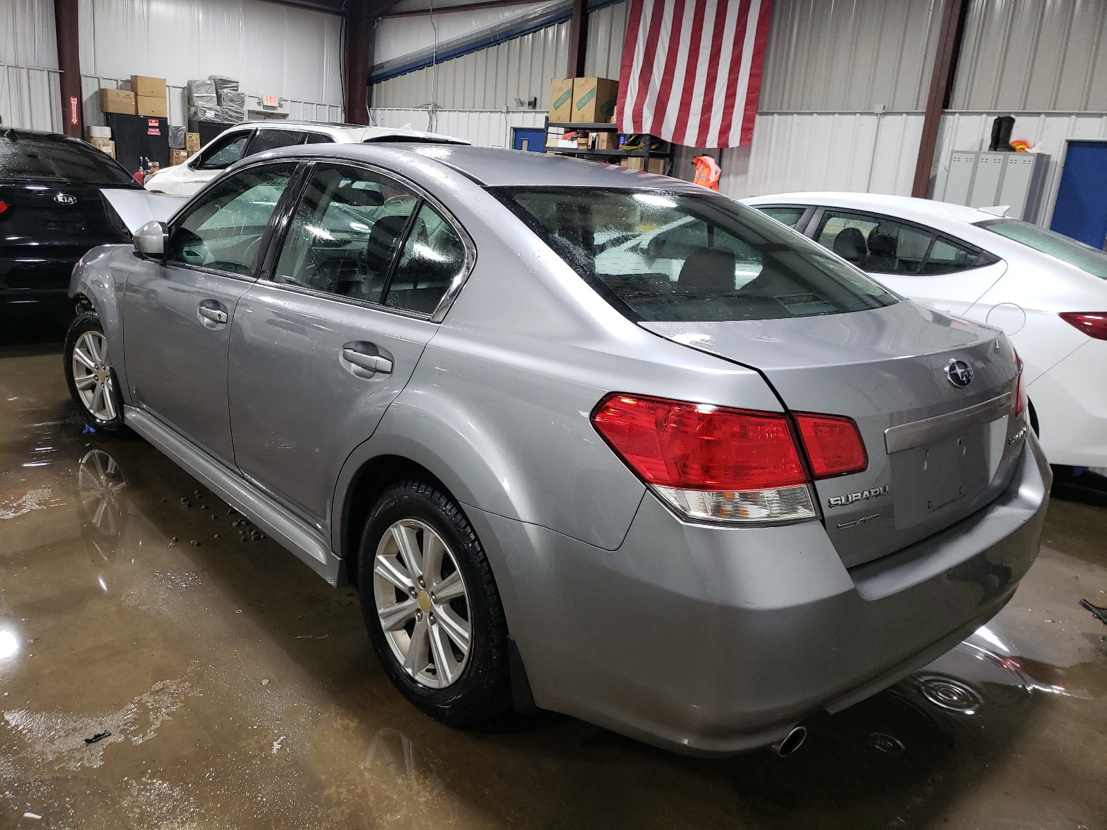 Photo 2 VIN: 4S3BMBC67B3256615 - SUBARU LEGACY 2.5 