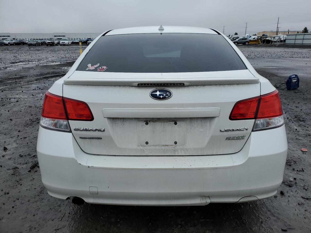 Photo 5 VIN: 4S3BMBC67E3031471 - SUBARU LEGACY 