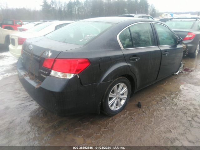 Photo 3 VIN: 4S3BMBC68C3023408 - SUBARU LEGACY 