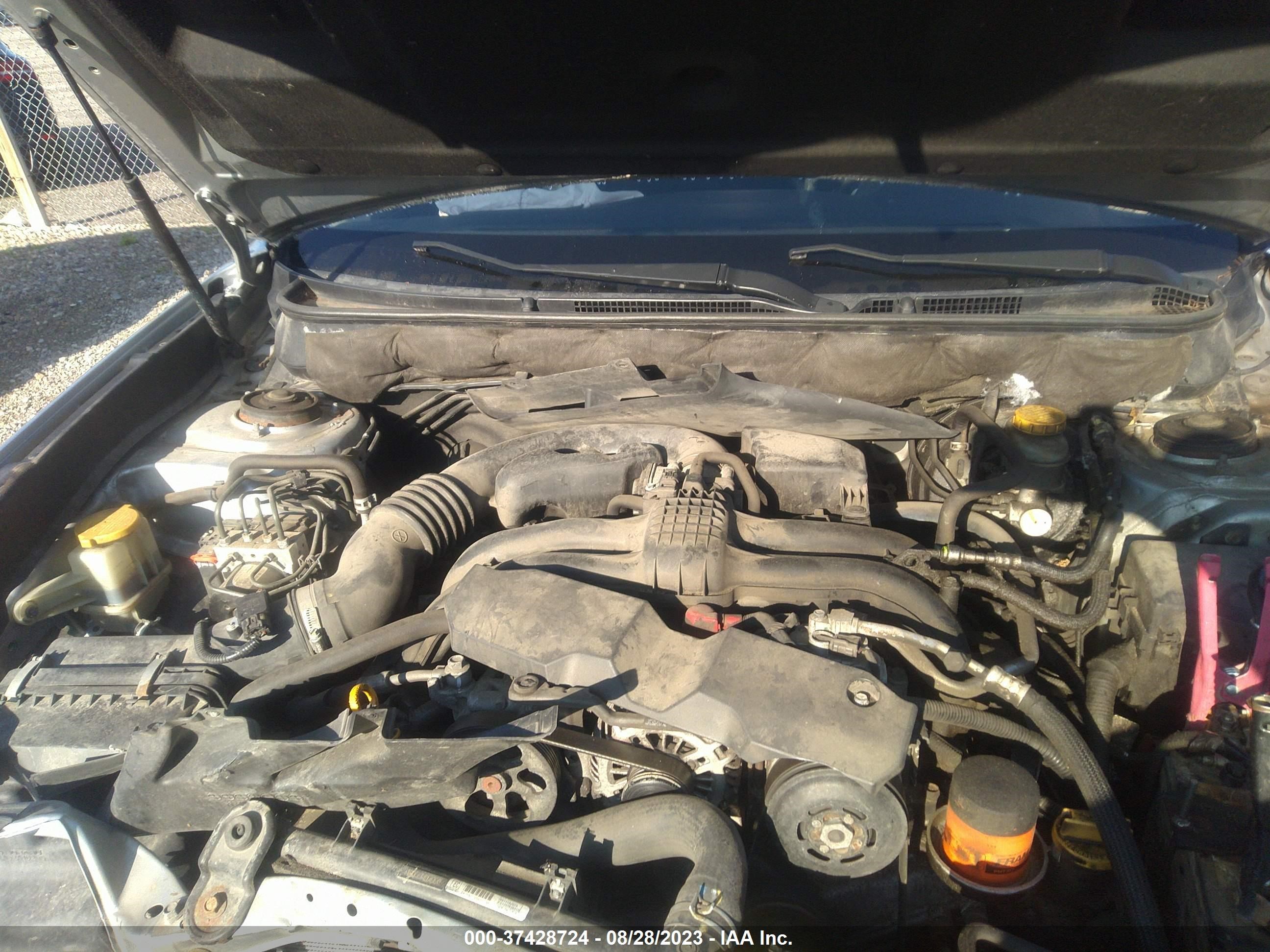 Photo 9 VIN: 4S3BMBC68E3032029 - SUBARU LEGACY 