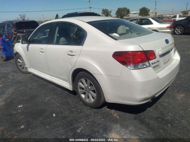 Photo 2 VIN: 4S3BMBC69A3226806 - SUBARU LEGACY 