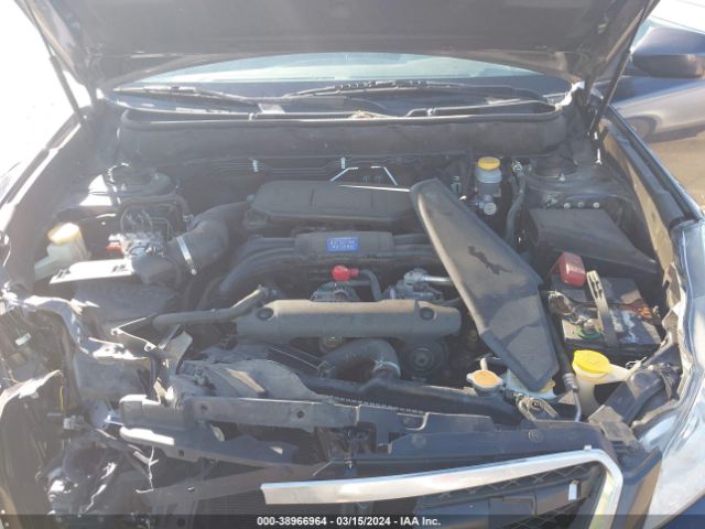 Photo 9 VIN: 4S3BMBC69B3251786 - SUBARU LEGACY 