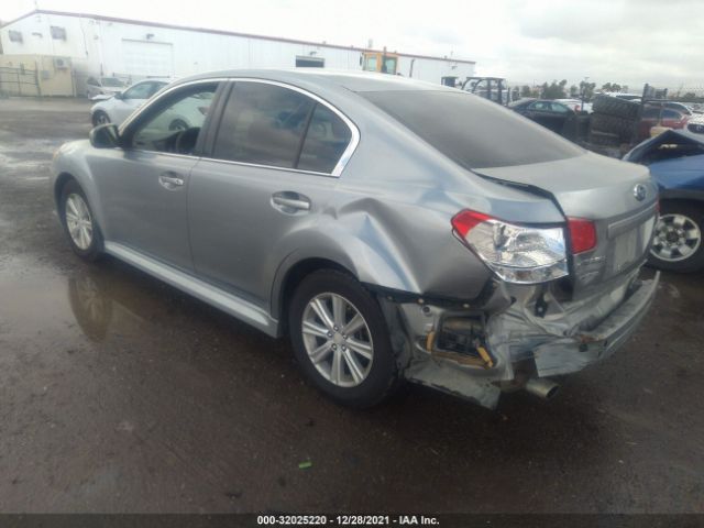 Photo 2 VIN: 4S3BMBC6XA3210324 - SUBARU LEGACY 