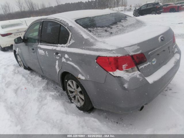 Photo 2 VIN: 4S3BMBC6XA3221484 - SUBARU LEGACY 