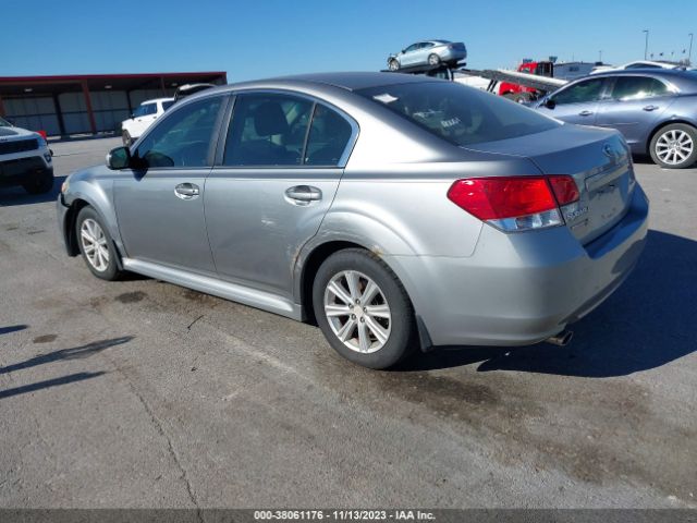 Photo 2 VIN: 4S3BMBC6XA3223364 - SUBARU LEGACY 