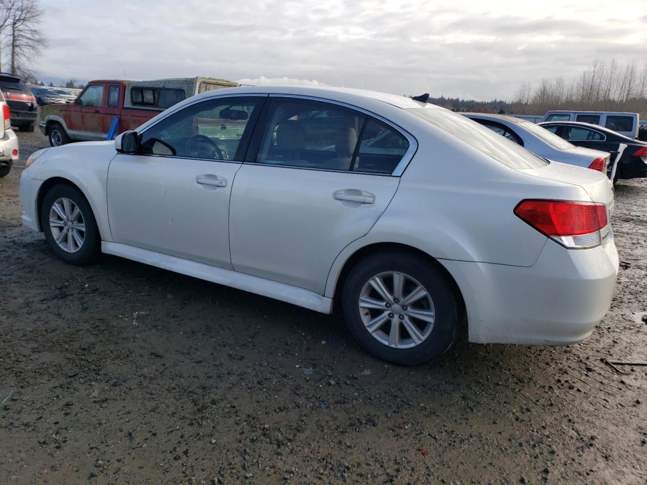 Photo 1 VIN: 4S3BMBF65B3225519 - SUBARU LEGACY 