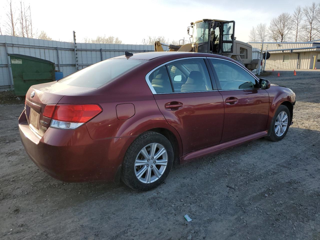 Photo 2 VIN: 4S3BMBF67C3002089 - SUBARU LEGACY 