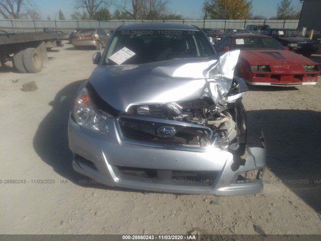 Photo 5 VIN: 4S3BMBG60C3003874 - SUBARU LEGACY 