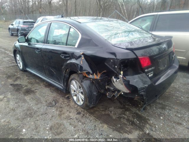 Photo 2 VIN: 4S3BMBG61A3212327 - SUBARU LEGACY 