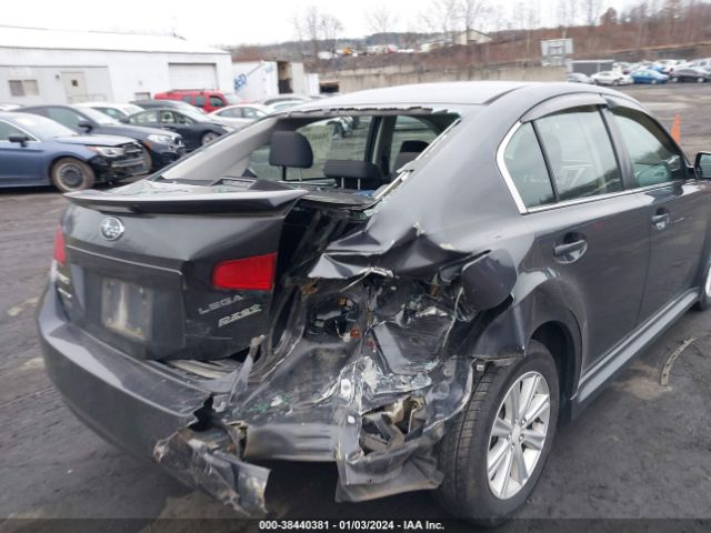 Photo 5 VIN: 4S3BMBG62B3251557 - SUBARU LEGACY 