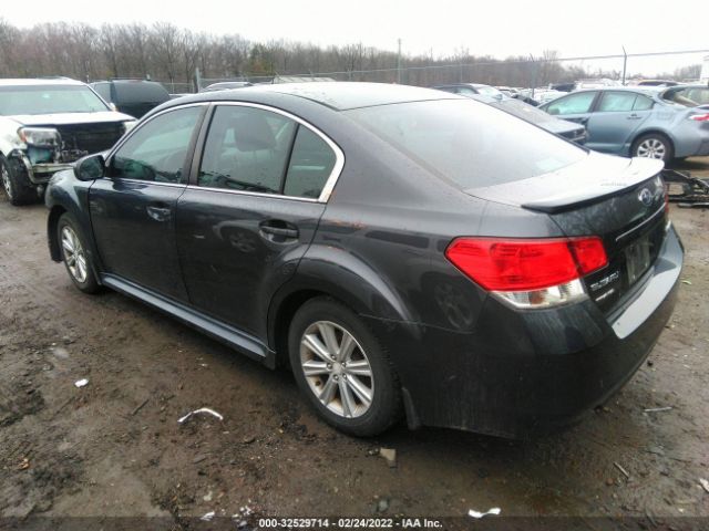 Photo 2 VIN: 4S3BMBG65C3017804 - SUBARU LEGACY 