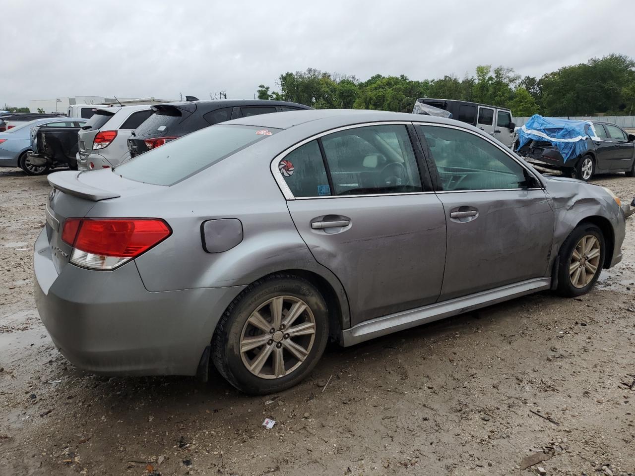 Photo 2 VIN: 4S3BMBG66A3212050 - SUBARU LEGACY 