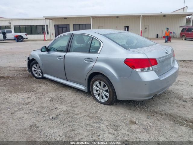 Photo 2 VIN: 4S3BMBG66C3009002 - SUBARU LEGACY 